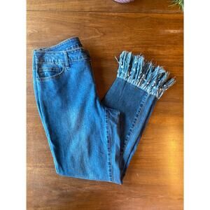 A.Z.I. Jeans Denim Blue Boho 4-inch Knotted Fringe Hem Cropped Cotton Size 8